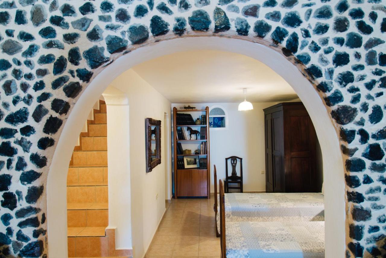 Canava Santino Cave Houses Mesaria Chambre photo